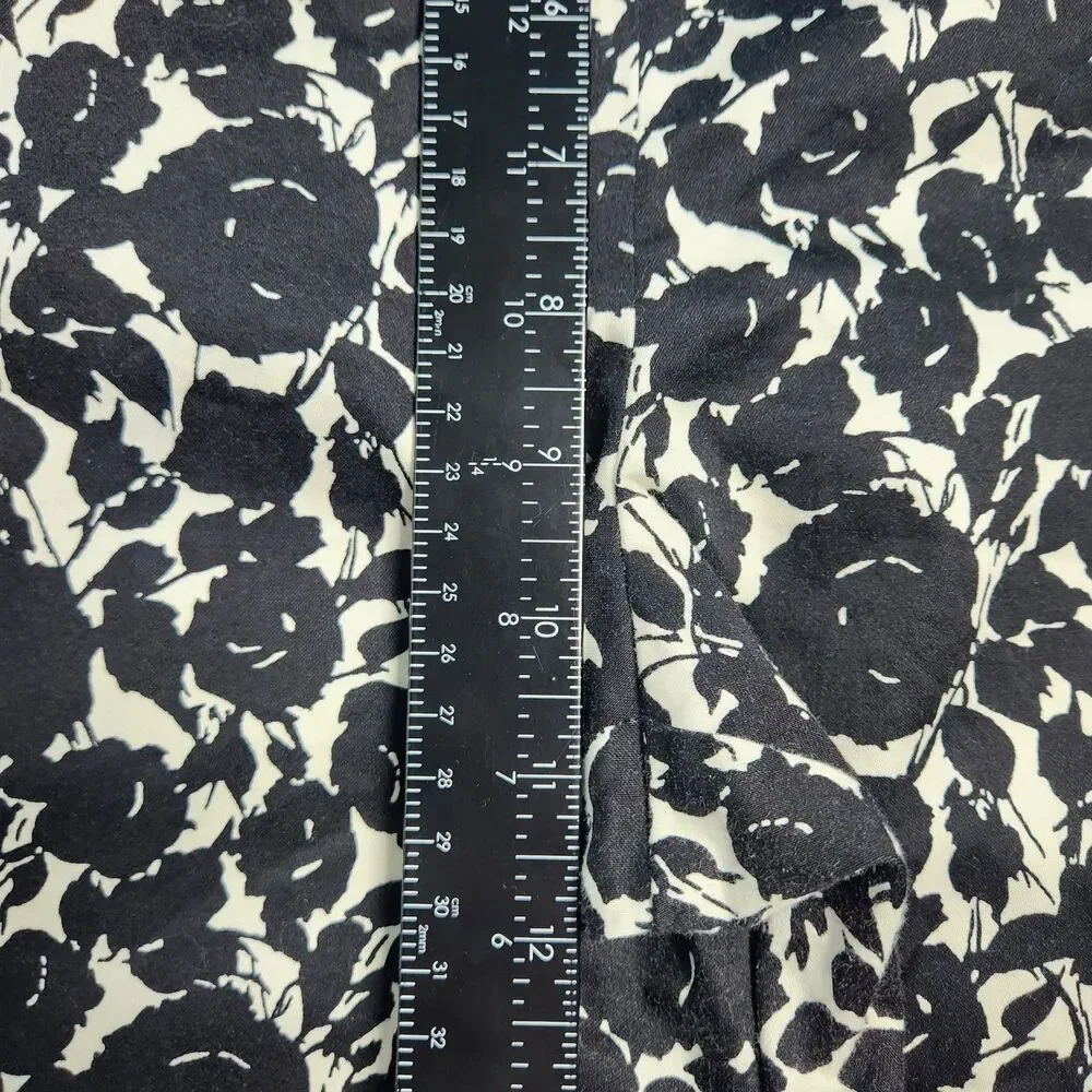 Talbots Heritage Pants Women 12P Black Rose Floral Mid Rise Straight Leg